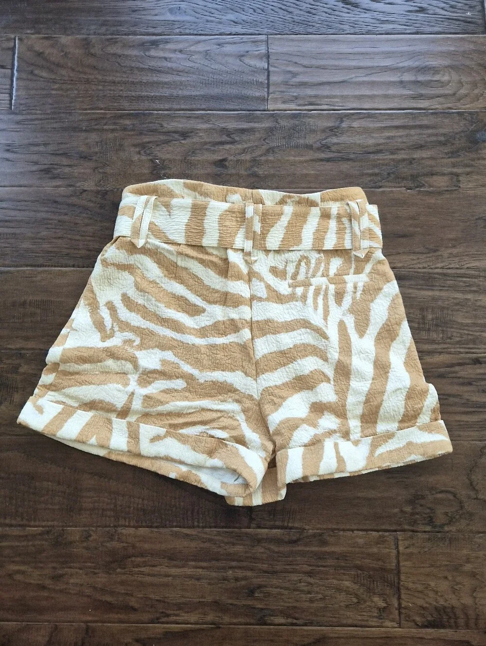*NWT* [Sezane] Rome Shorts In Zebra, Size 42, US 10